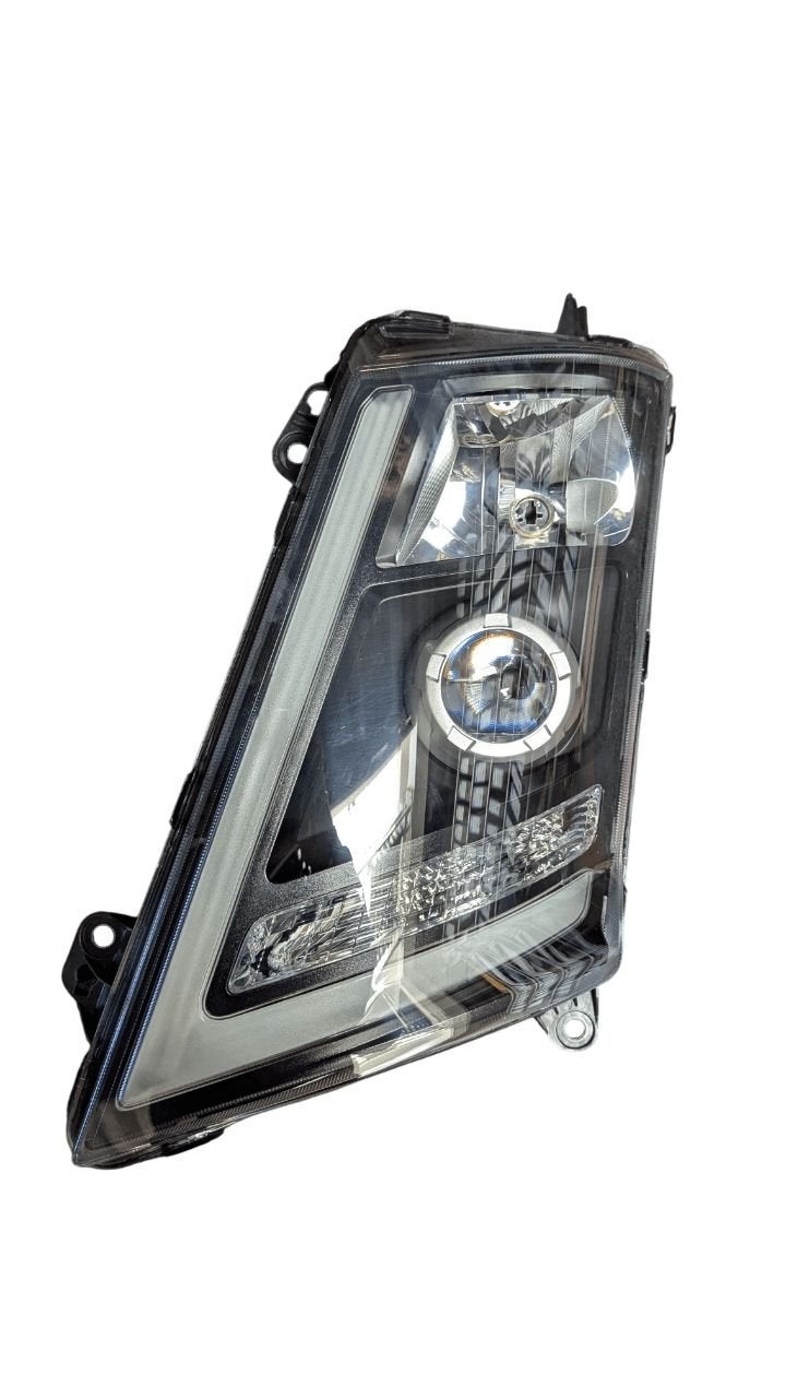 VO FH4 XENON KOPLAMP LINKS FH16 LOOK DEPO ZONDER CONTROLE-EE, Neuf, -, Éclairage, Volvo
