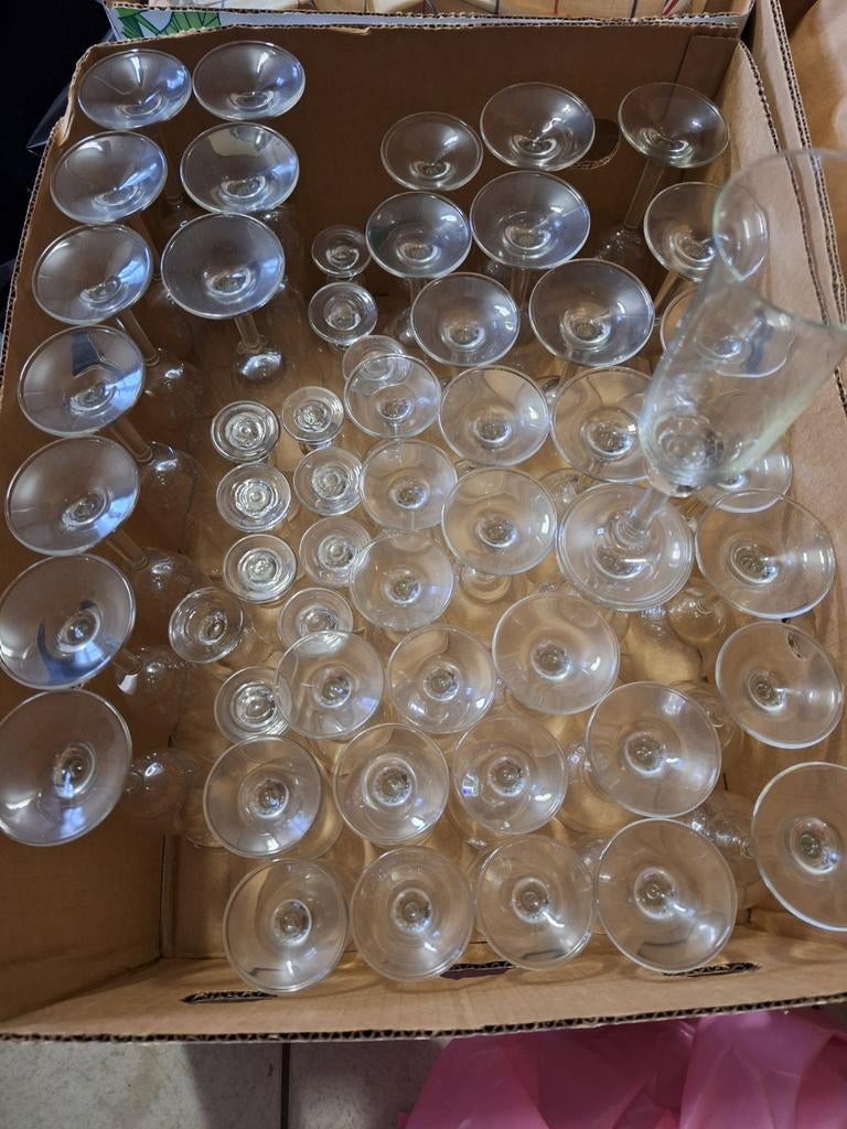 Glas service, Ophalen
