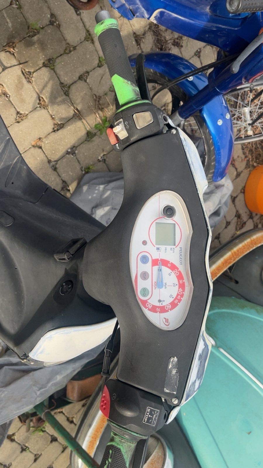 Vivacity 70cc a klasse zonder papieren, Ophalen, Zo goed als nieuw, Vivacity
