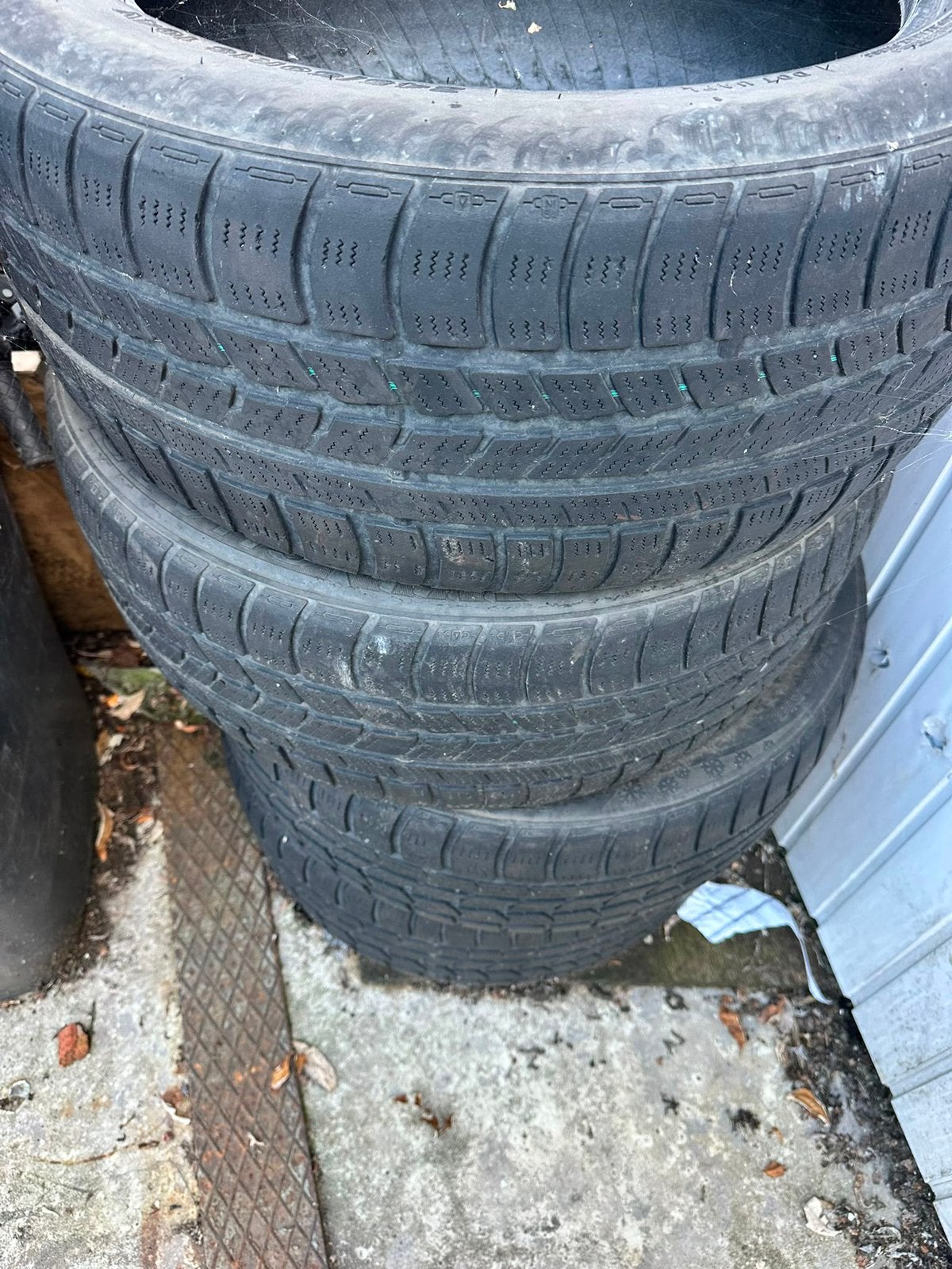 245 50 r18 4pneus M+S bon etat, Enlèvement, Utilisé