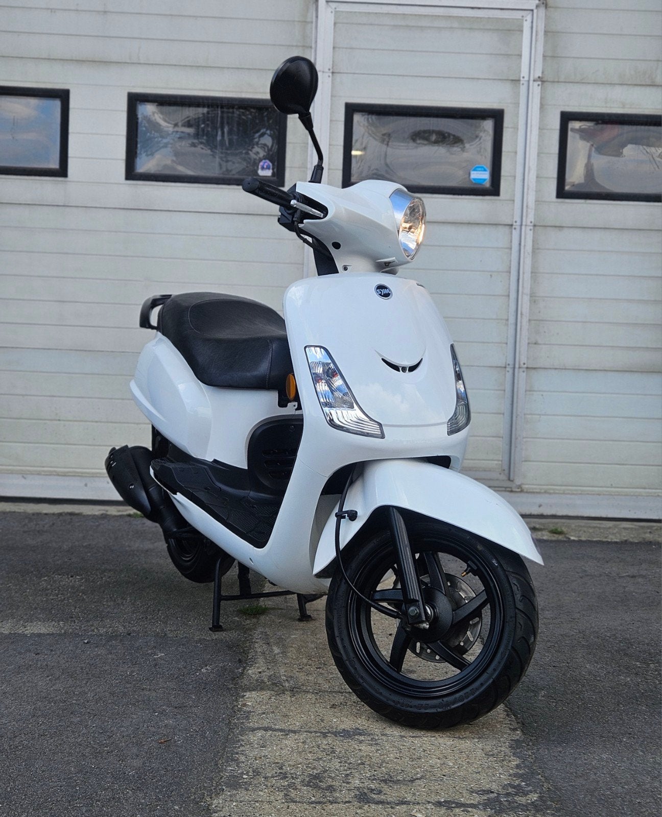 Sym Fiddle II S "Ice White" 50cc klasse A 4 takt 2021 11.156, Gebruikt, Klasse A (25 km/u), Ophalen of Verzenden, Benzine