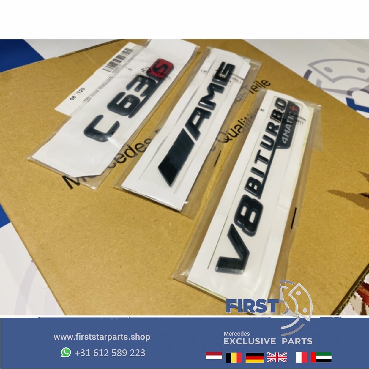 W205 C63S 4MATIC+ AMG LOGO SET ZWART EMBLEMEN SET Mercedes C, Gebruikt, -, Ophalen of Verzenden, -