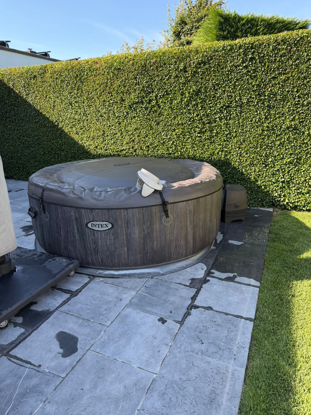 Intex Jacuzzi 4 personen met veel accessoires, Tuin en Terras, Ophalen, Gebruikt, Filter, Opblaasbaar