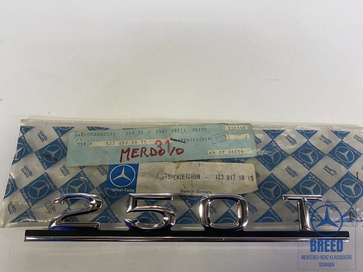NOS typeplaatje 250T voor Mercedes-Benz W123 T-Model S123, Auto-onderdelen, -, Nieuw, Ophalen of Verzenden, -