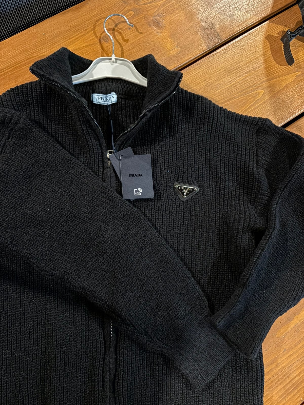 Prada stuffed puffer jacket, Ophalen of Verzenden, Nieuw, Maat 56/58 (XL), Zwart