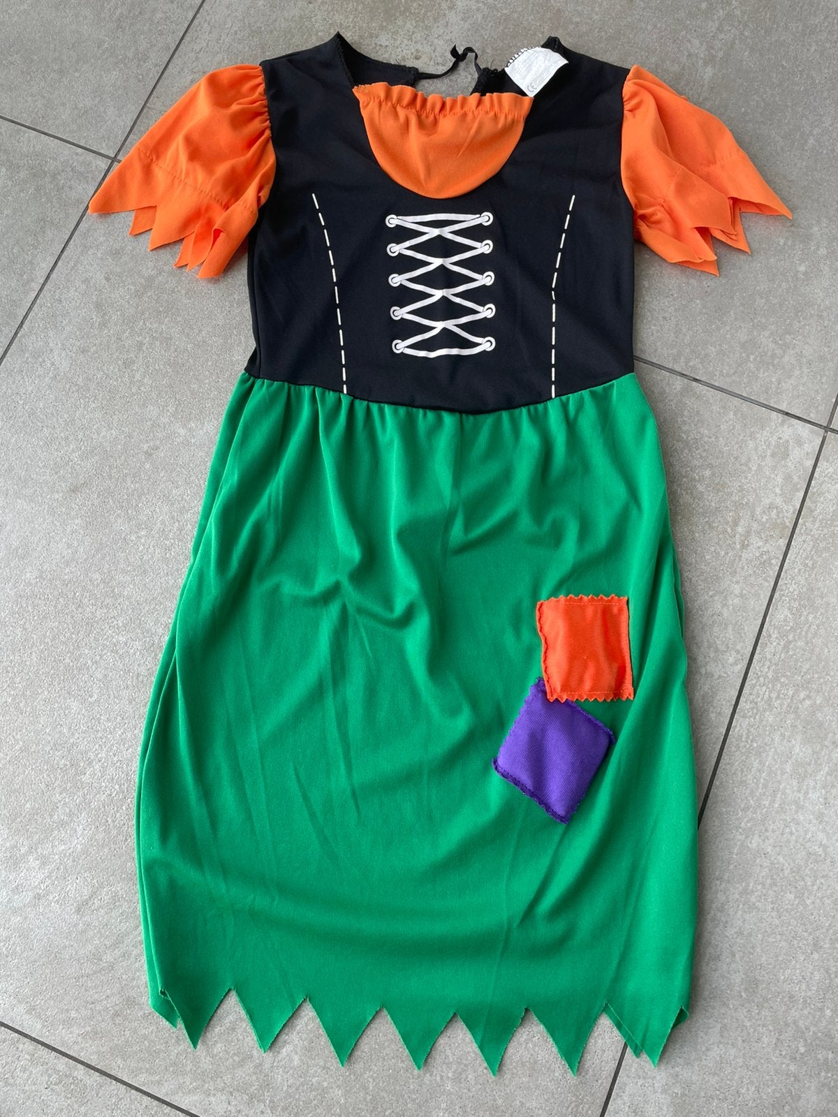 Halloweenkleedje, Ophalen, Gebruikt, 122 t/m 128, Meisje
