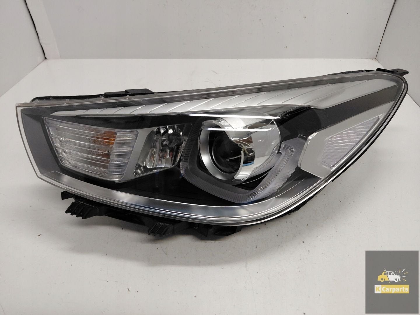 KIA Rio IV Lampglas links, Heolleung-ro 12
06797  Seoul, Info@kia.com, Kia Corporation, Gebruikt