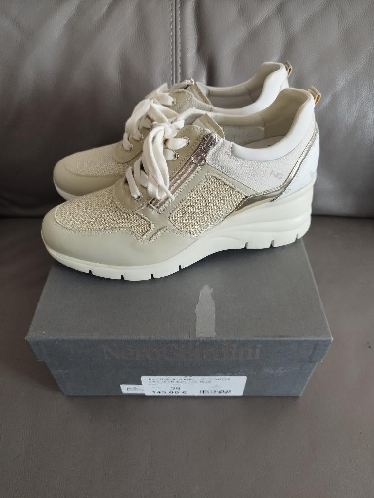 Chaussures femme NeroGiardini 38 neuve, Neuf, Sneakers et Baskets, Enlèvement, Nerogiardini