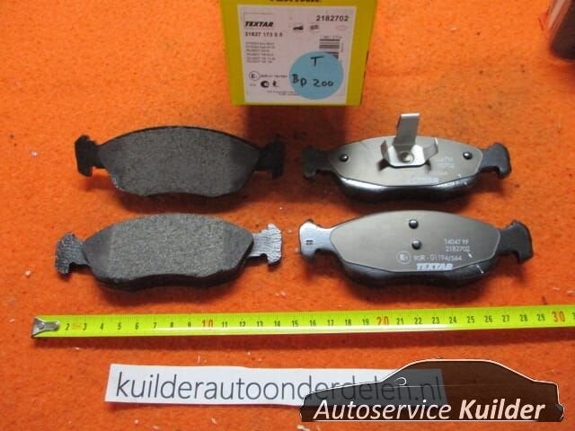 Remblokken voorzijde Citroen Saxo Xsara Peugeot 106 205 306, Neuf, Citroën, -, -