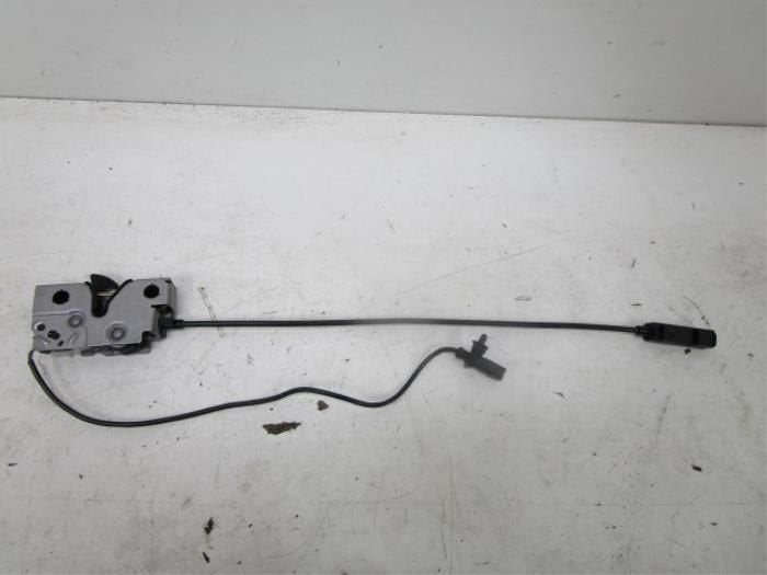 Slotmechaniek Motorkap Skoda Fabia (22739319), Auto-onderdelen, Ophalen of Verzenden, Gebruikt