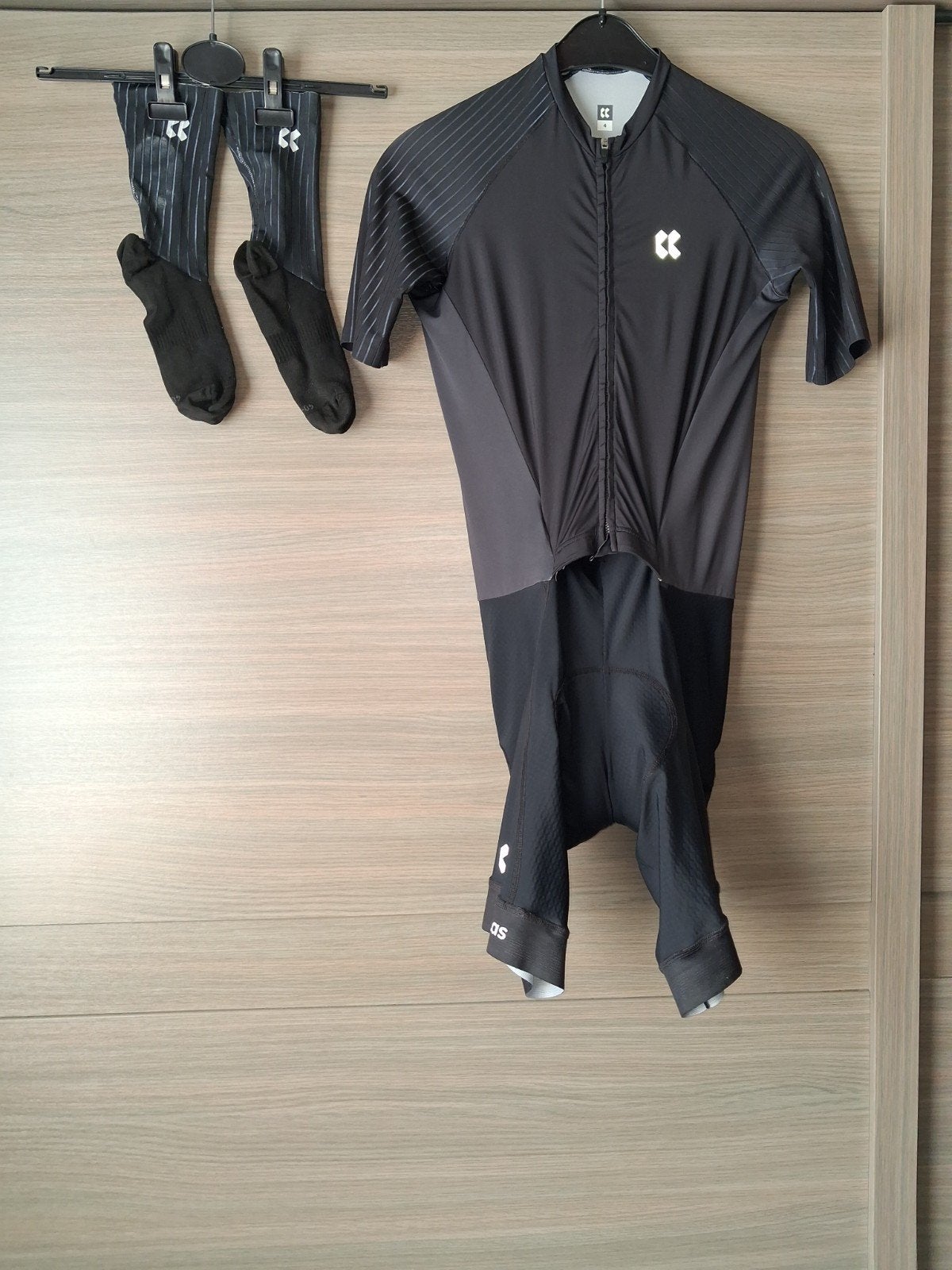 Aeropak/tijdritpak/timesuit/skinsuit van Kalas m4, Fietsen en Brommers, Fietsaccessoires | Fietskleding, Ophalen of Verzenden