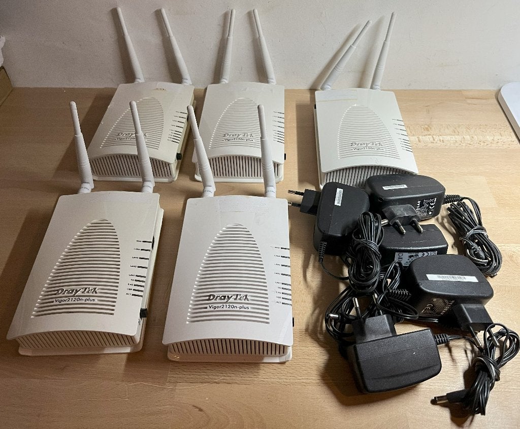 DrayTek Virgor 2120n-Plus (Kit de 5) Router, repeater, Computers en Software, Netwerk switches, Gebruikt, Ophalen