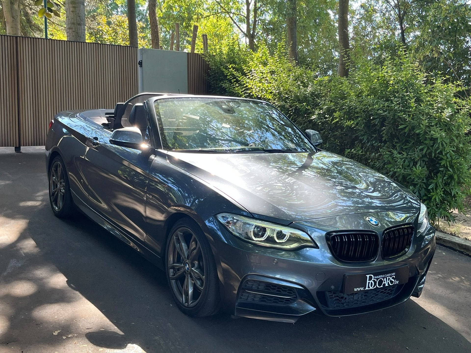 BMW 235 i M-Xdrive-Prof-HK Sound-M-Performance uitlaat-18", Autos, BMW, Cuir, Euro 6, Entreprise, Cabriolet