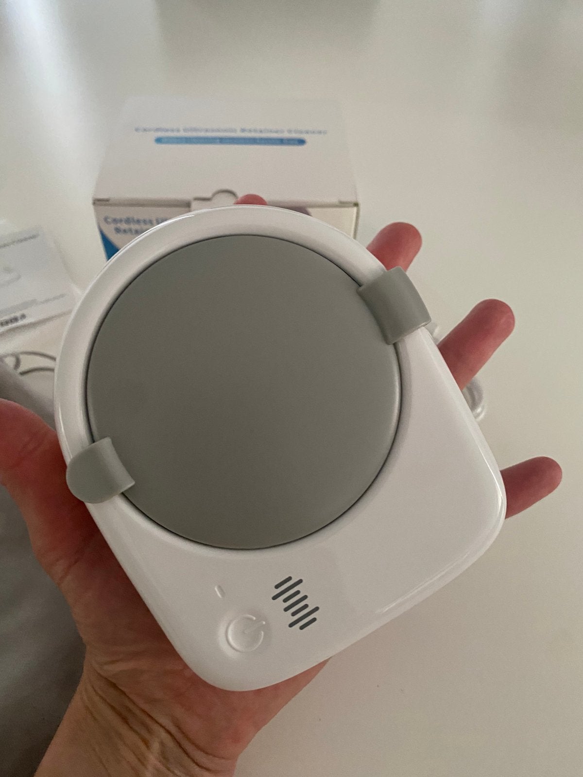 Nettoyeur à ultrasons portable rechargeable, Bijoux, Sacs & Beauté, Montres connectées, Neuf, Blanc, Enlèvement ou Envoi