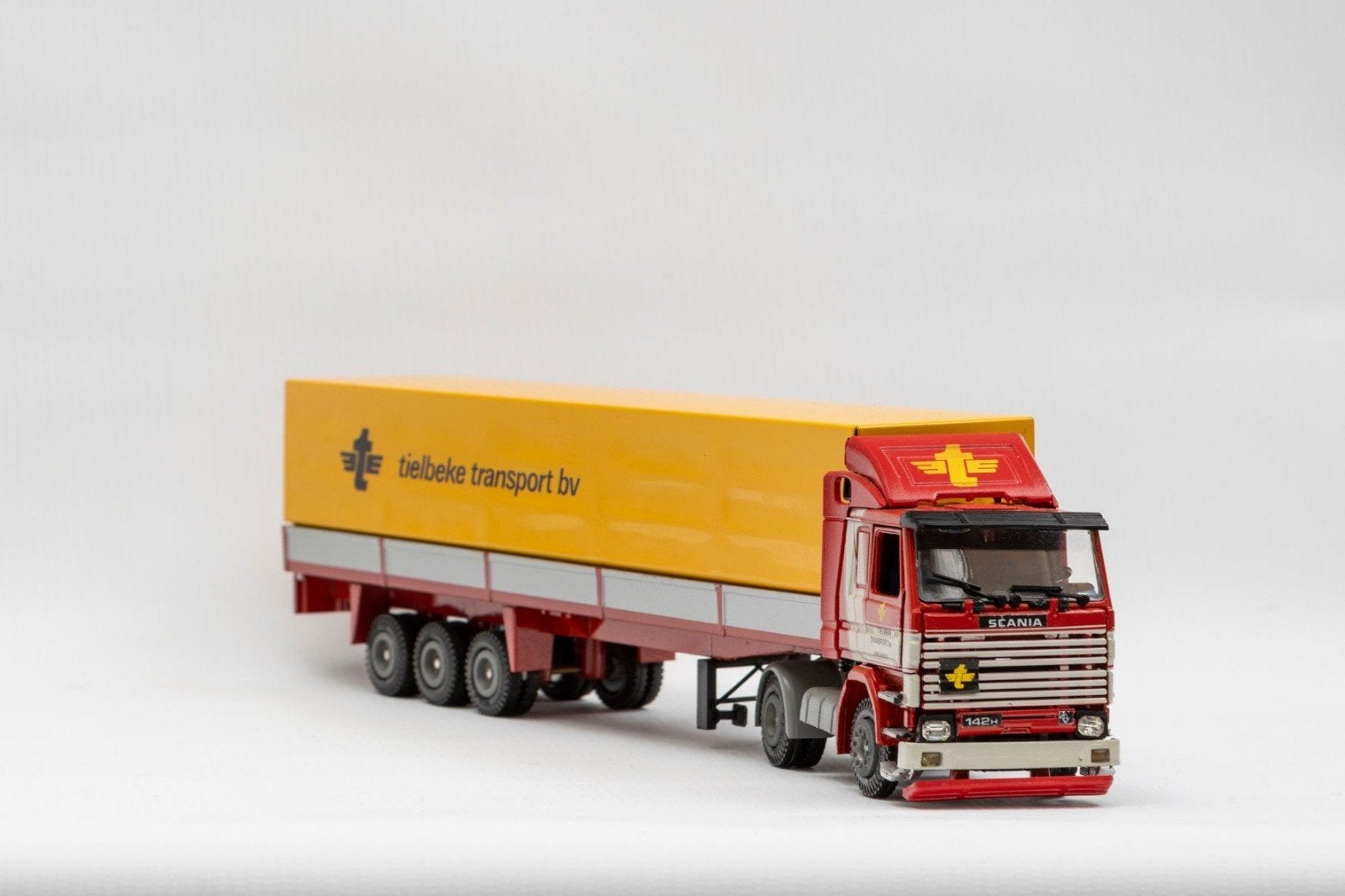 Tekno Scania 142H Tielbeke, Ophalen of Verzenden, Tekno