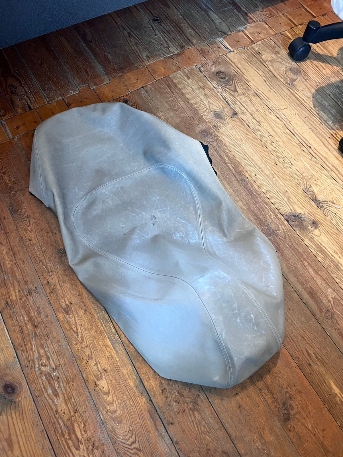 Housse de selle originale pour Vespa GTS, Enlèvement ou Envoi, Utilisé, Vespa