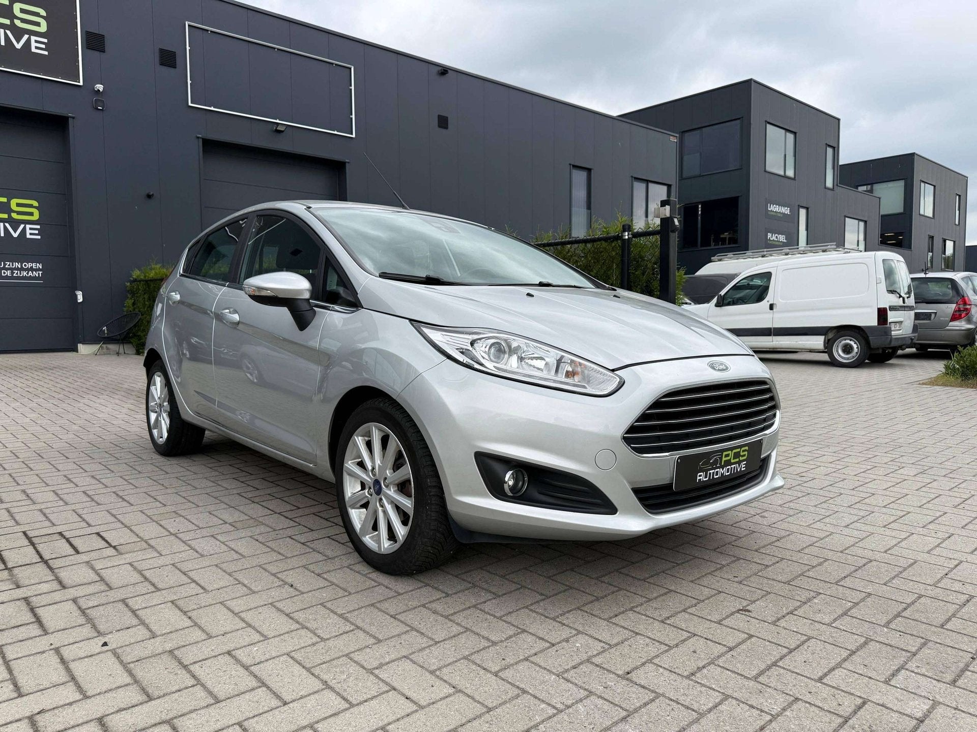 Ford Fiesta 1e Eigenaar / 1.0 Benzine / Euro 6b / 101 pk / 2, Auto's, Dealer onderhouden, Stof, Gebruikt, Bedrijf