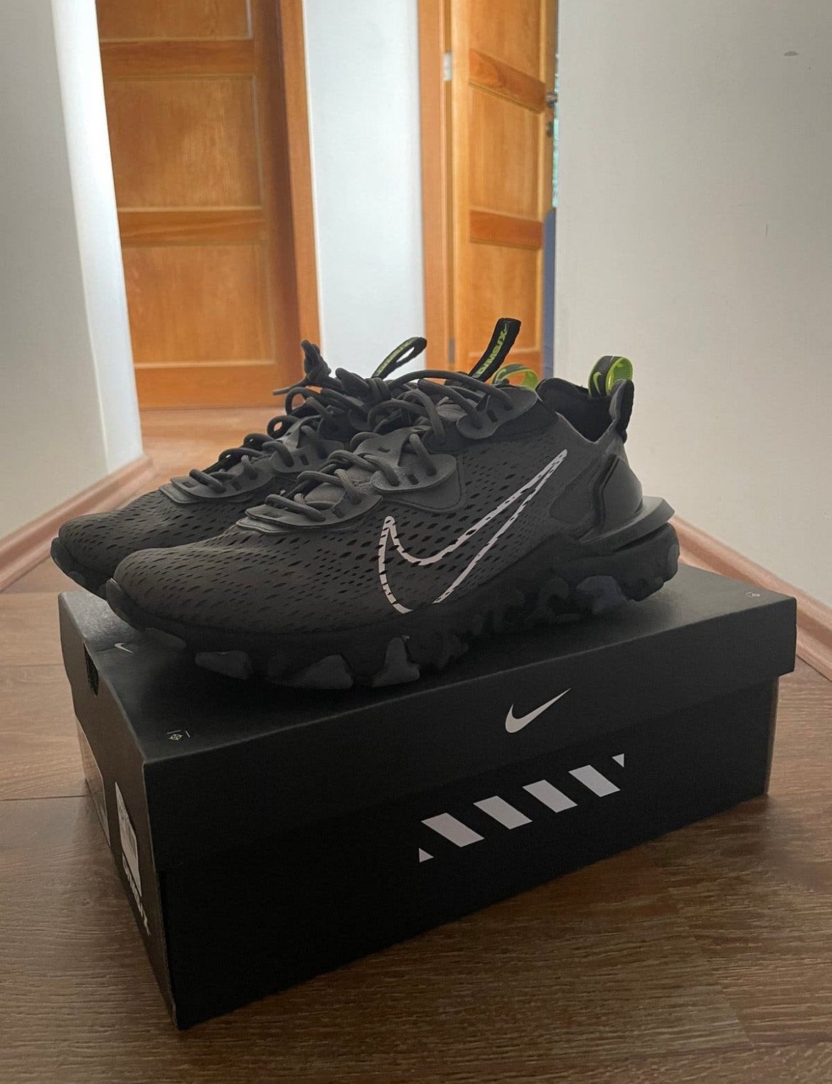 Nike React Vision men’s shoe (44), Ophalen, Zo goed als nieuw