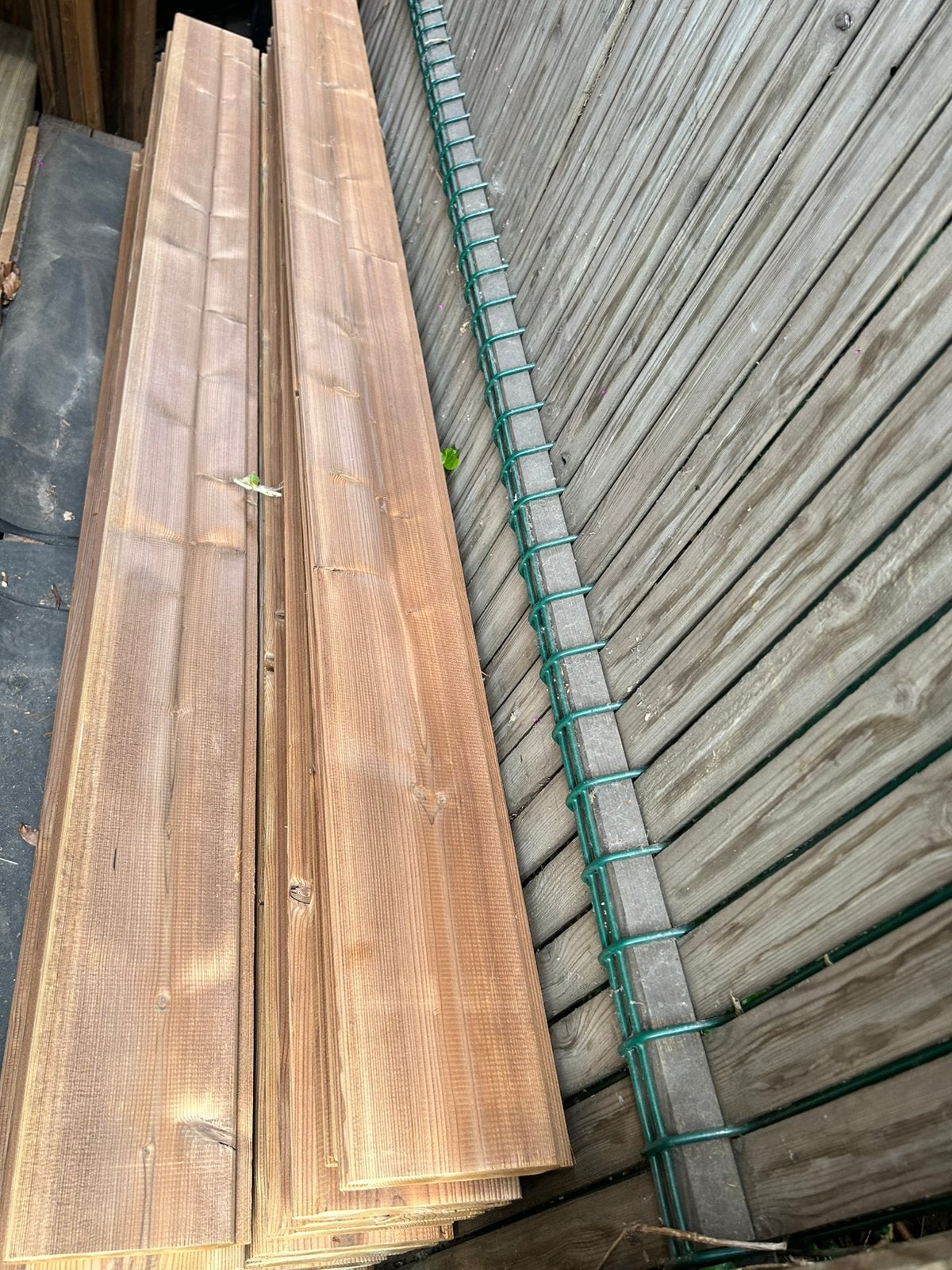 Tand en groef planken 1,80m, Enlèvement, Comme neuf, Planches