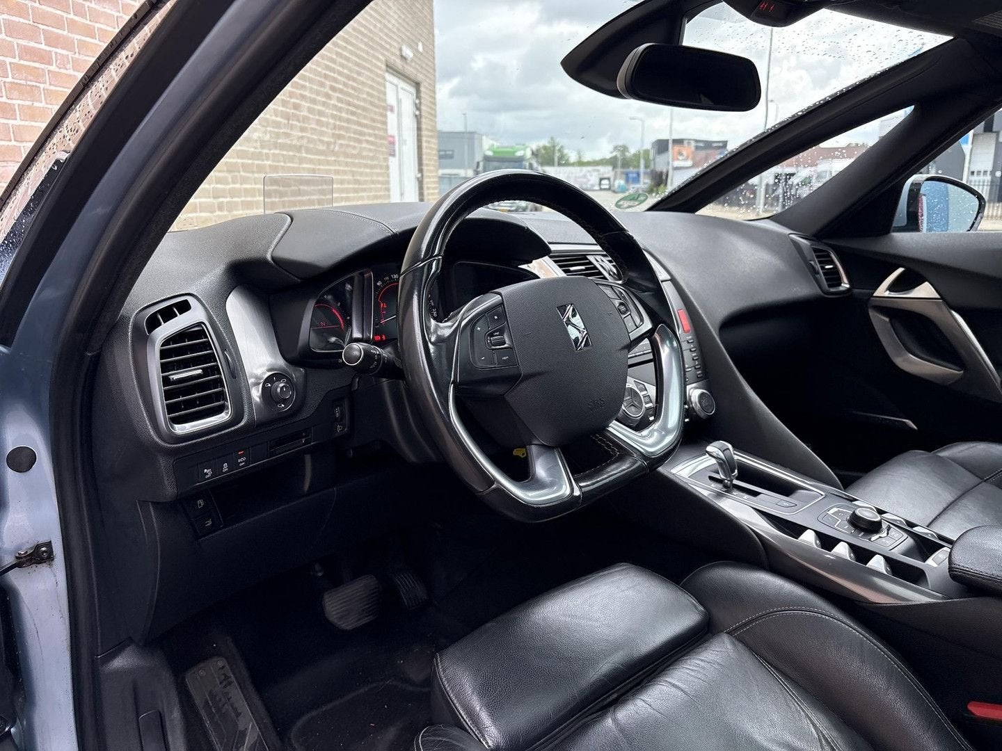 Citroen DS5 1.6 e-HDi So Chic Automaat | Leder | Pano | Clim, Autos, Achat, Entreprise, Diesel, Automatique