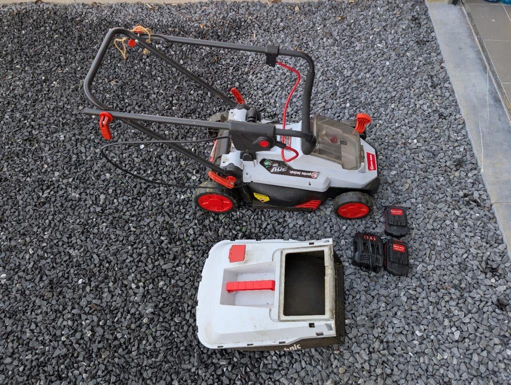 Tondeuse électrique pour petite surface, Enlèvement