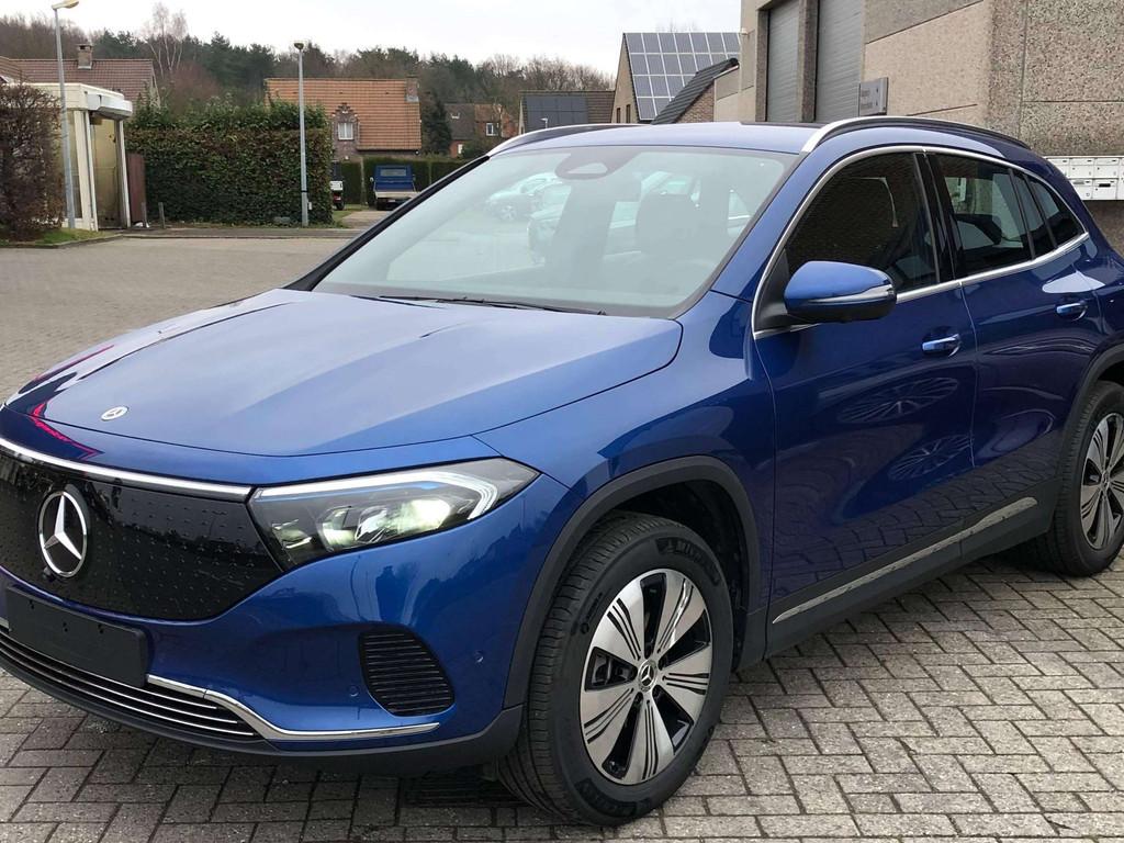 Mercedes-Benz EQA 300 4Matic Achteruitrijcamera Sfeerverlich, Automaat, 457 km, Gebruikt, Zwart