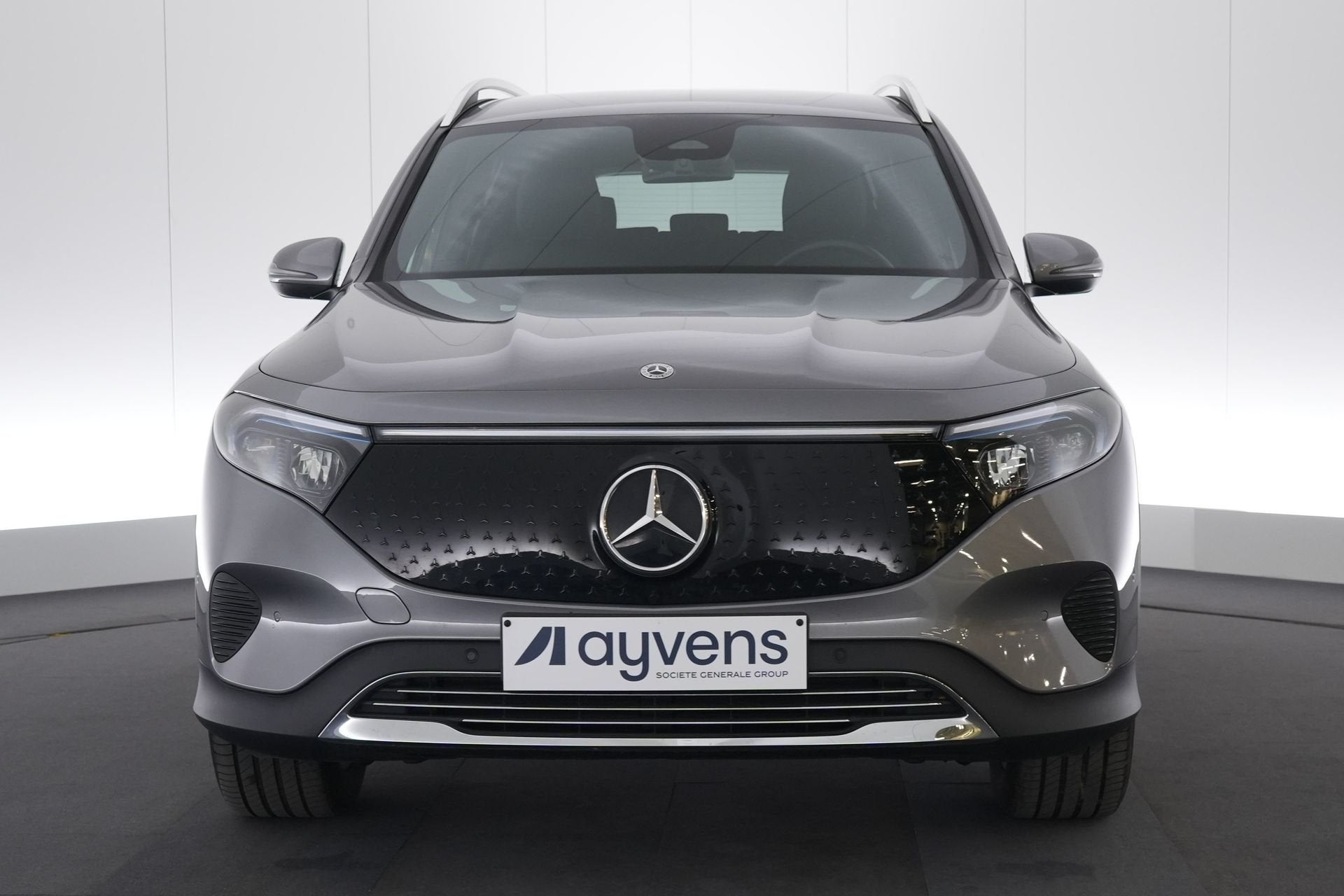 (2GQN388) MERCEDES-BENZ EQB, Stof, Gebruikt, EQB, 67 kWh
