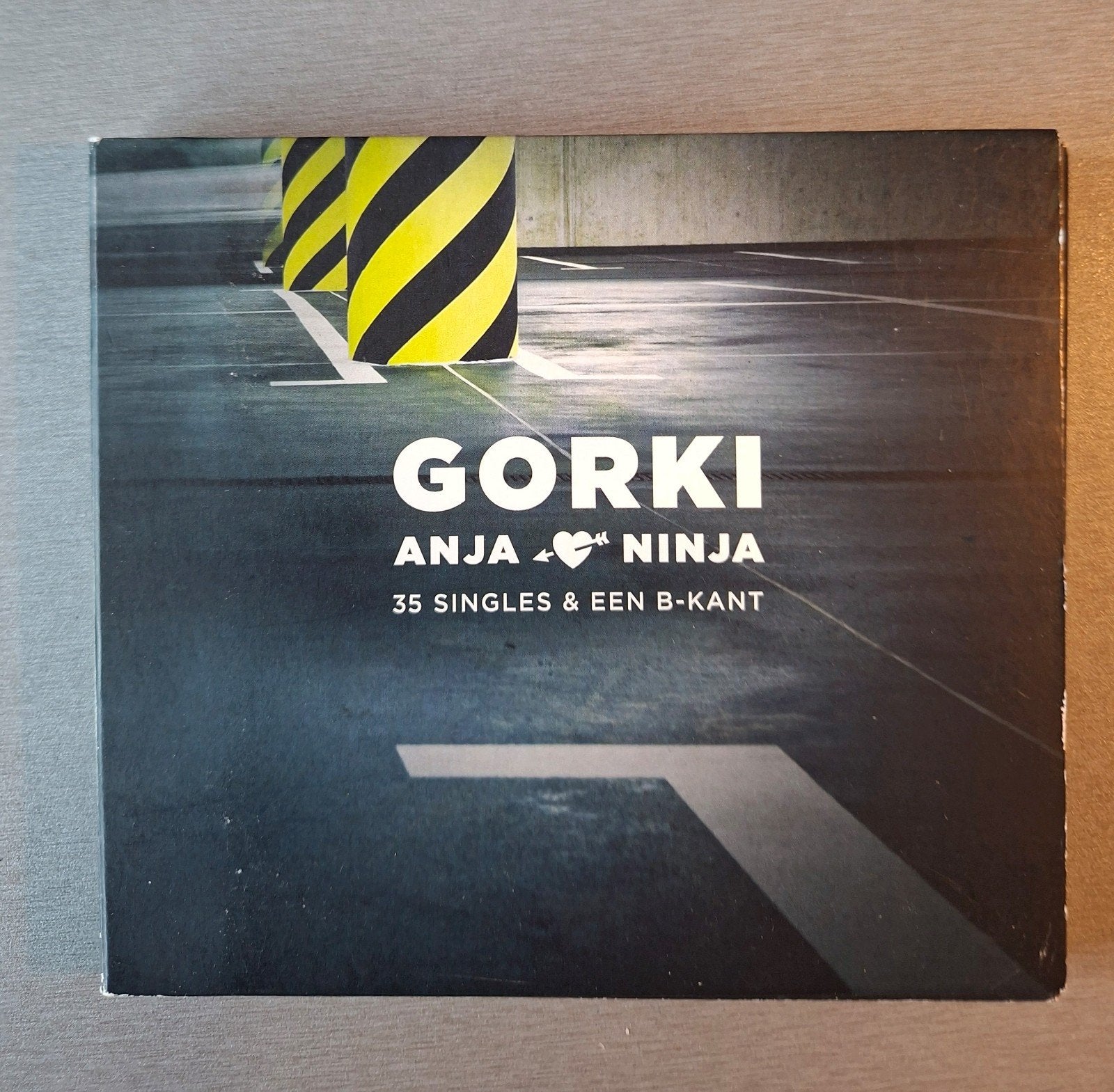2cd Set. Gorki. Anja (loves) Ninja. 36 Singles & een B-Kant., Cd's en Dvd's, Ophalen of Verzenden