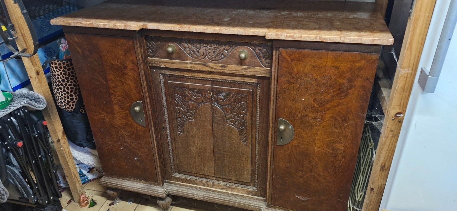 antieke kast, Ophalen