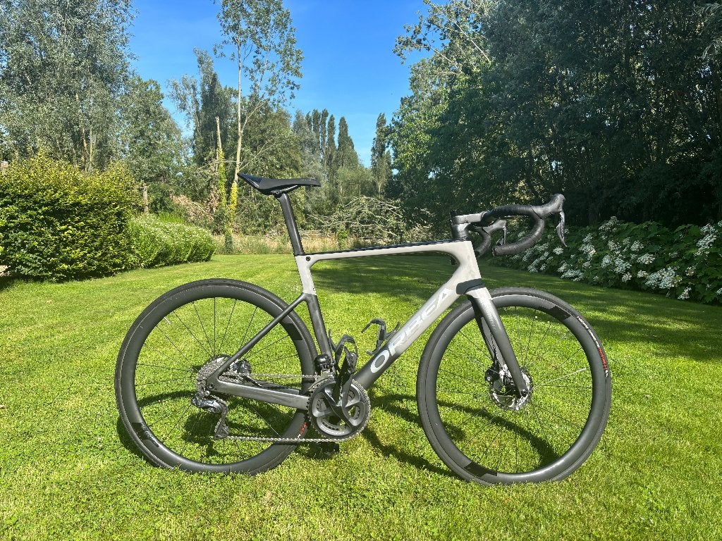 Orbea Orca M20 ILTD - Maat 55, Fietsen en Brommers, 28 inch, Zo goed als nieuw, Meer dan 20 versnellingen, Schijfrem