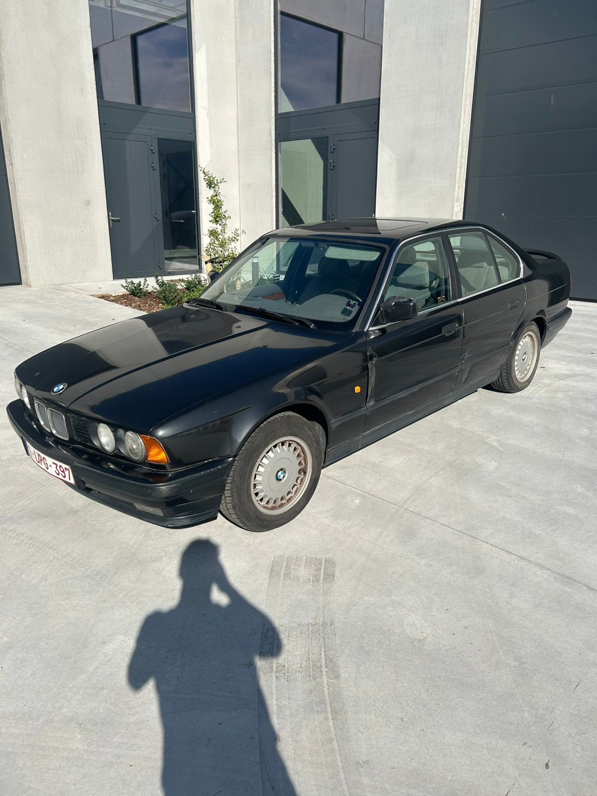 Bmw 518i, Autos, Boîte manuelle, 5 portes, Berline, Particulier
