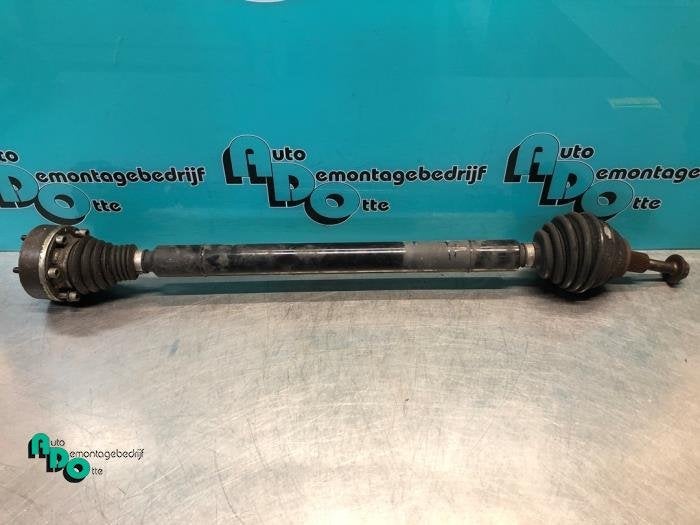 Aandrijfas rechts-voor van een Seat Leon (Leon 05-), Gebruikt, -, -, Ophalen of Verzenden
