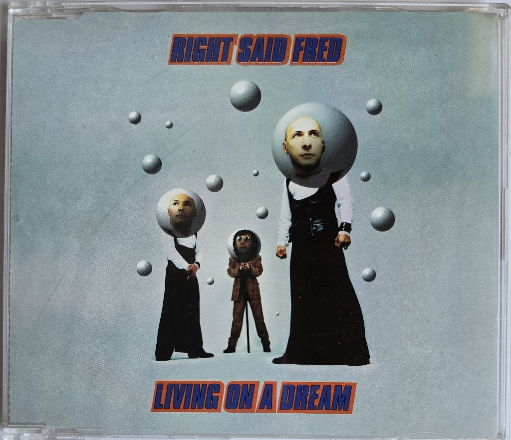 Maxi CD Single Right Said Fred - Living On A Dream, Ophalen of Verzenden, Gebruikt, Pop