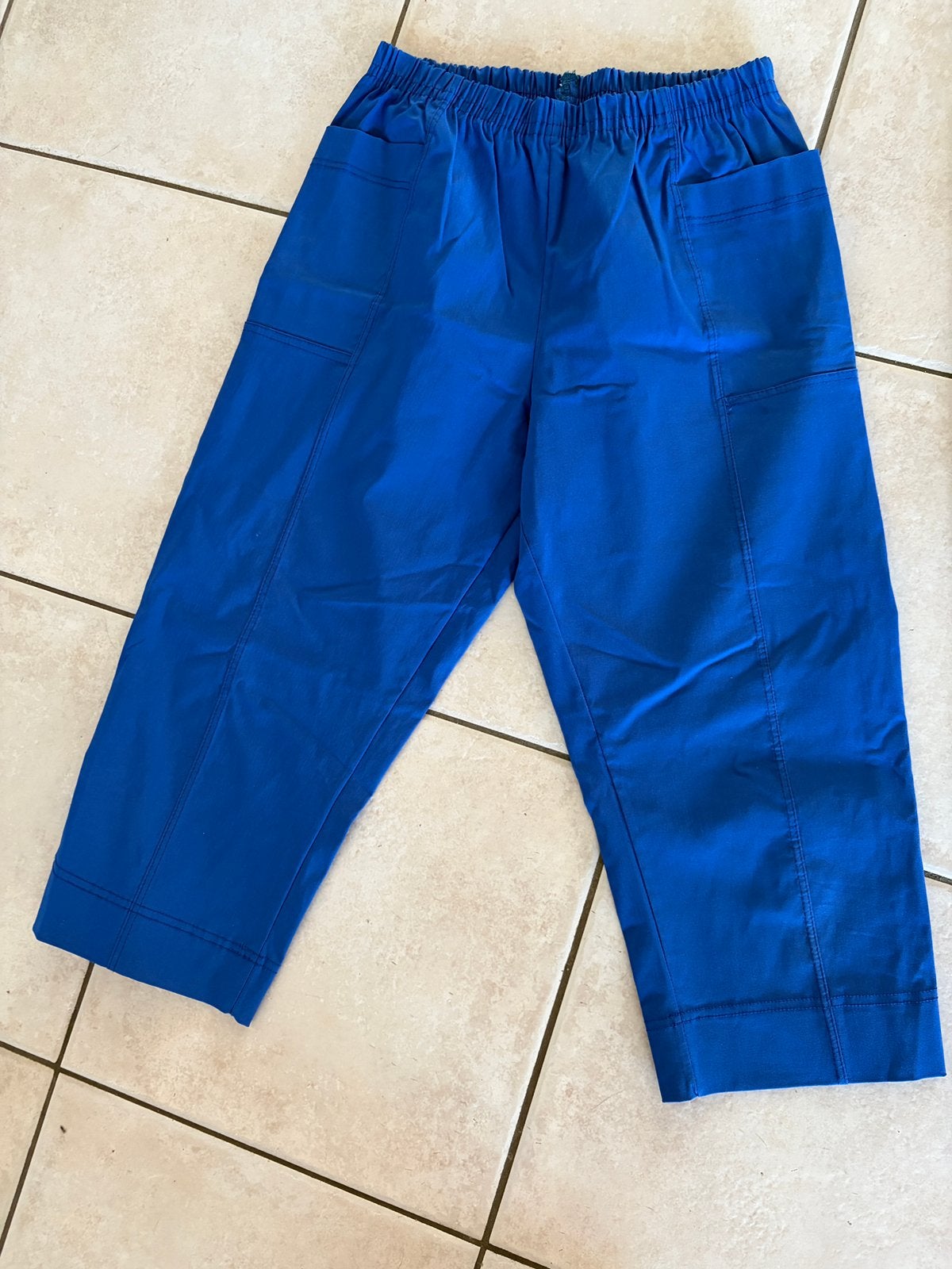 3/4 damesbroek maat M, Enlèvement, Comme neuf, Taille 48/50 (M), Bleu