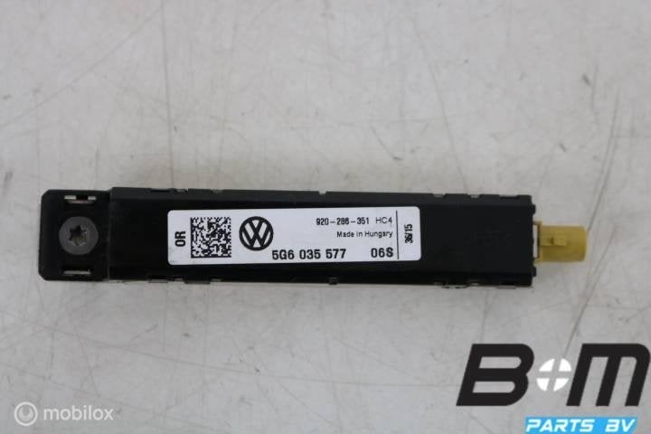 Antenneversterker VW E-Golf 5G6035577, Auto diversen, Autoradio's, Gebruikt