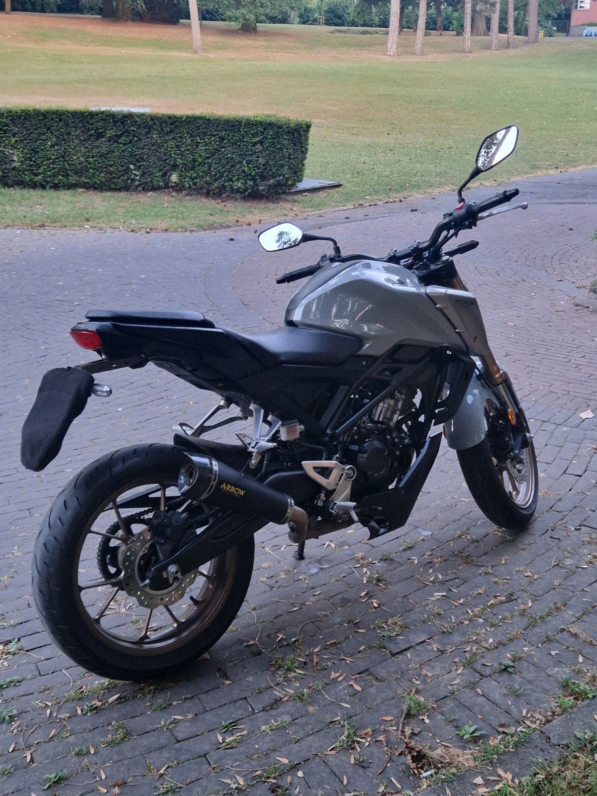 Honda Cb125r 2022, Gebruikt, Particulier, 125 cc, 11 kW of minder