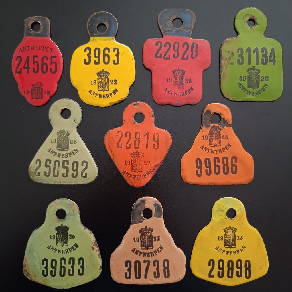 Plaques fiscales anciennes en émail pour vélos à Anvers., Enlèvement ou Envoi