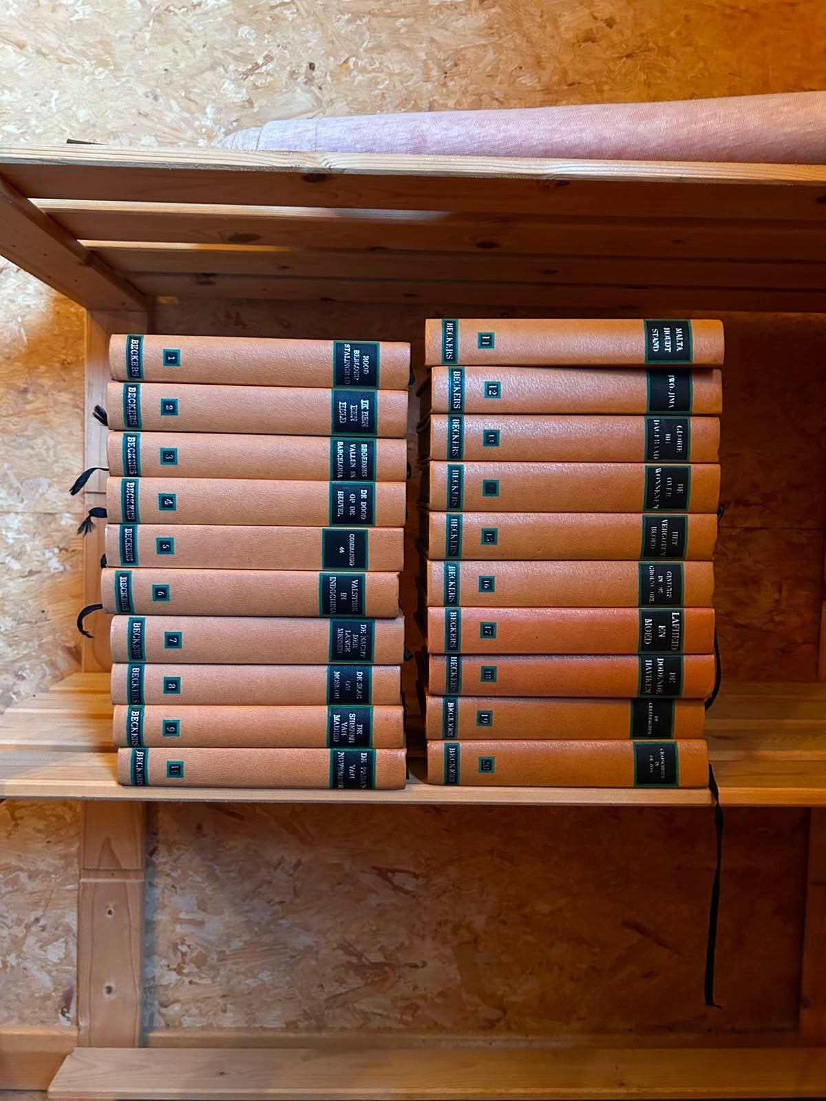 Set van 20 boeken Panorama der moderne oorlogen, Boeken, Encyclopedieën, Complete serie, Overige onderwerpen, Ophalen, Gelezen