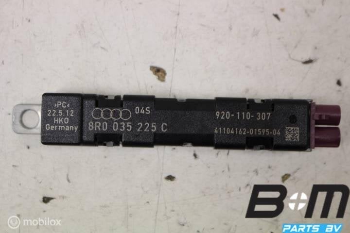 Antenneversterker Audi SQ5 8R0035225C, Auto diversen, Autoradio's, Gebruikt