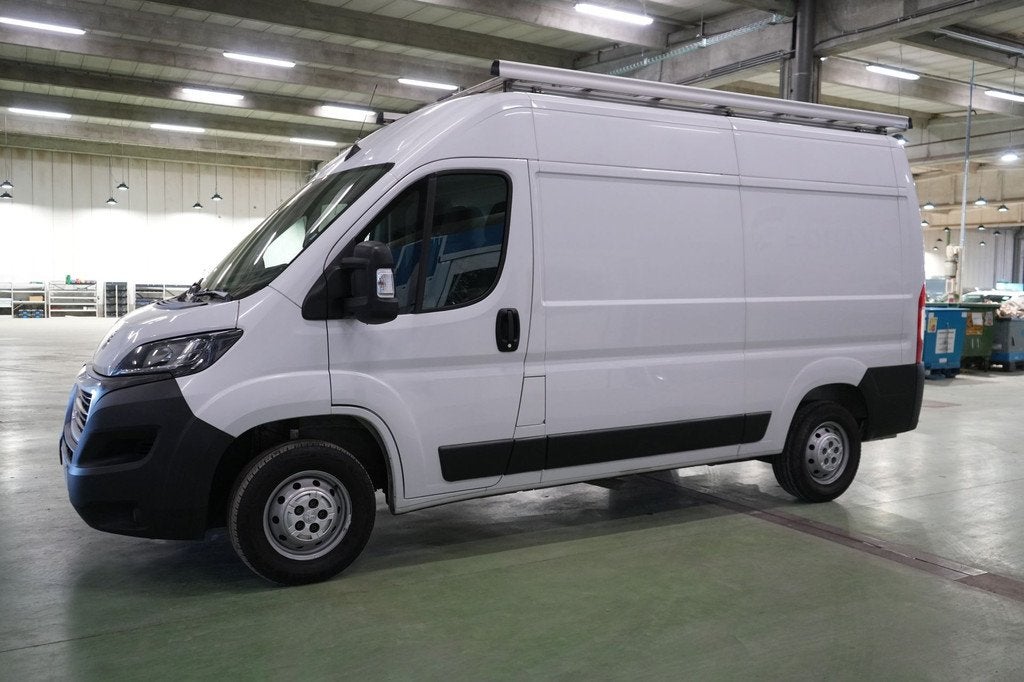 (2CQA262) PEUGEOT BOXER, Voorwielaandrijving, 4 deurs, Stof, Gebruikt