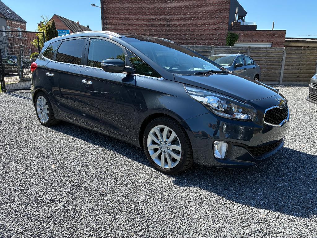 Kia Carens AUTOMAAT 2.0 benzine AIRCO NAVI LEDER CAMERA !!!, Autos, Kia, Cuir, Achat, Cruise Control, Euro 6