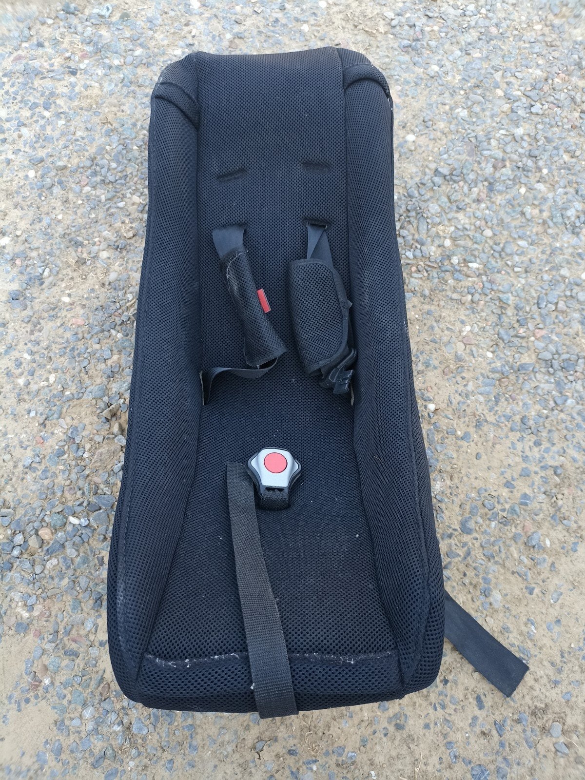 Babyzitje voor fietskar, Ophalen