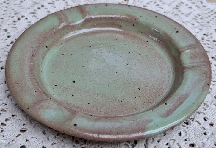 Vintage Franse asbak met lichtgroene glazuur, Antiek en Kunst, Ophalen of Verzenden