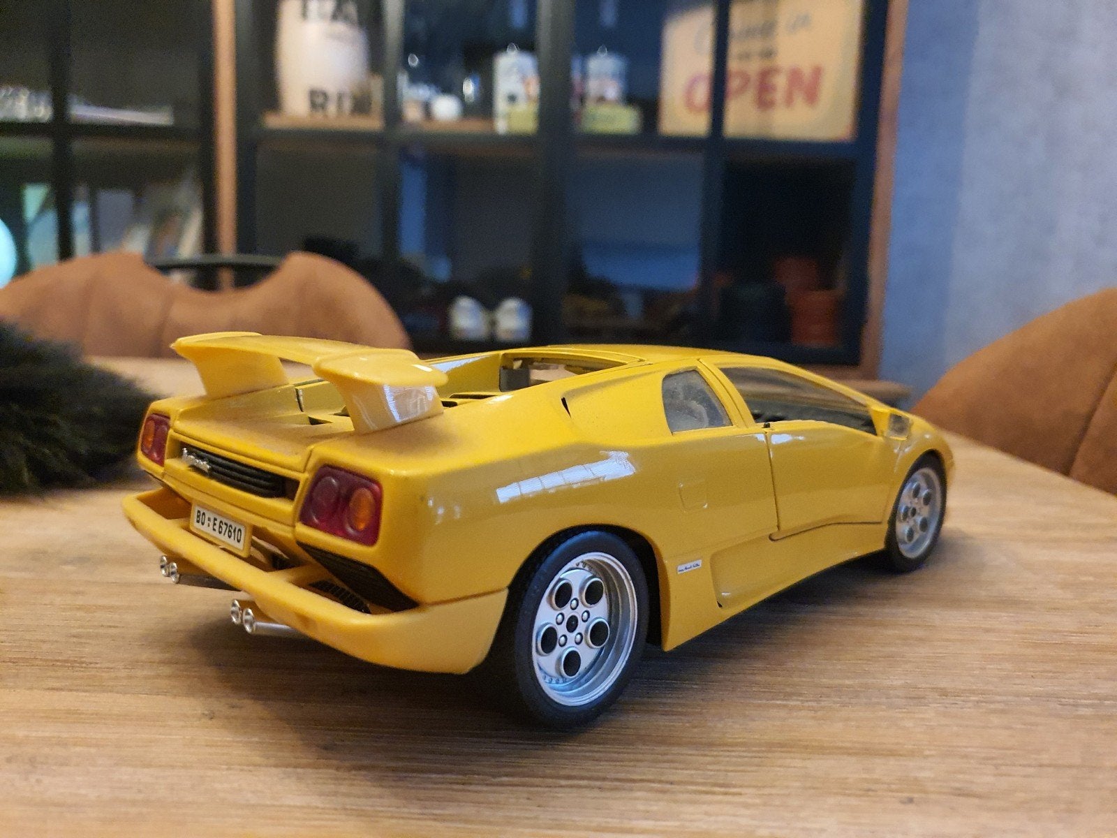 lamborgini diablo 1.18, Ophalen