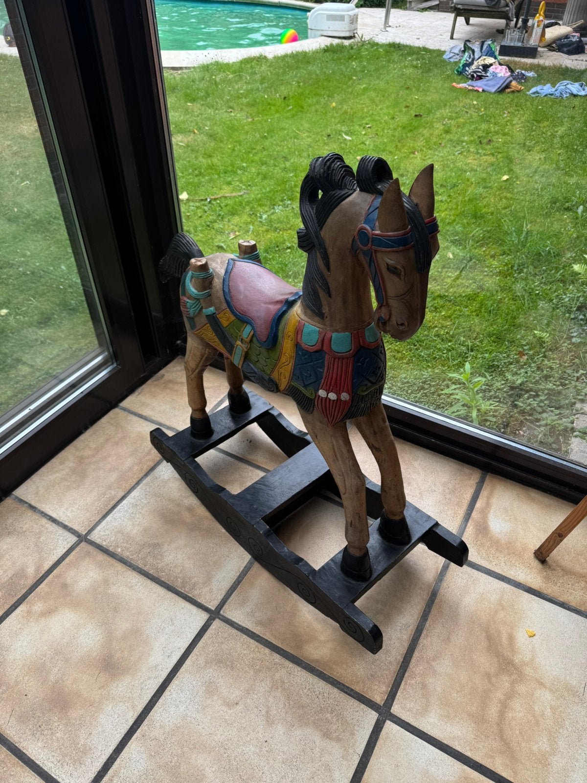 vintage, handgesneden en handbeschilderd houten hobbelpaard, Kinderen en Baby's, Speelgoed | Hobbelfiguren, Ophalen of Verzenden