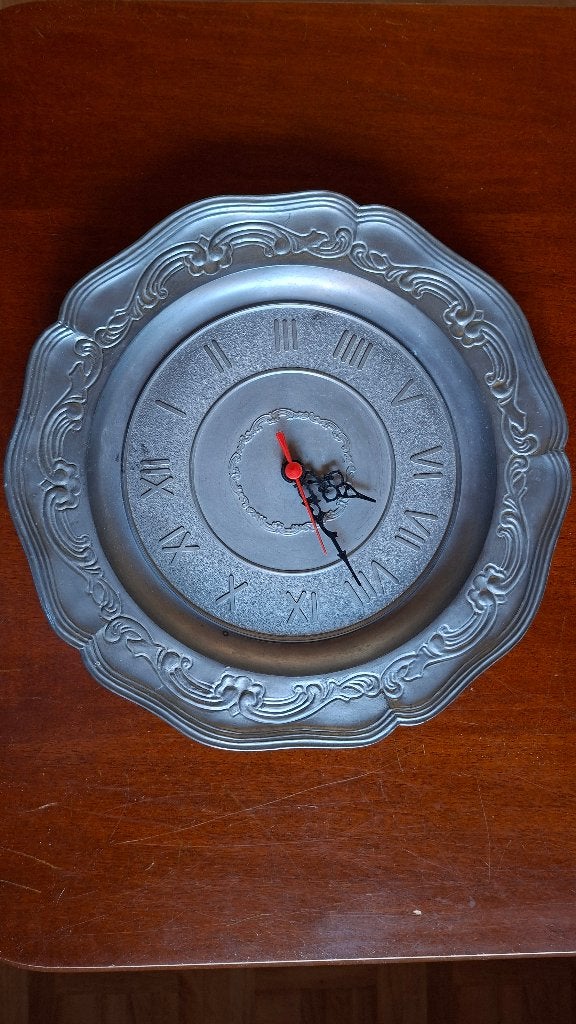 horloge etain, Envoi