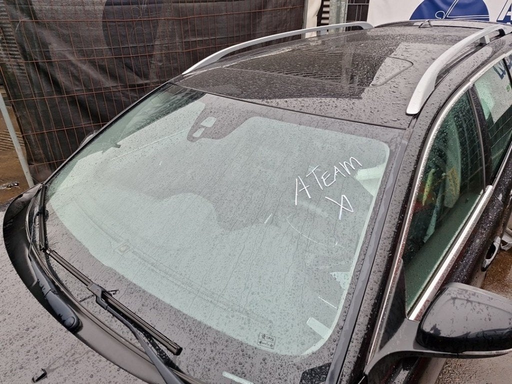 TOIT OUVRANT Volvo V70 (BW) (01-2007/04-2016), Info@volvocars.com, Volvo Car Germany GmbH, Siegburger Straße 229
50679  Köln, DE