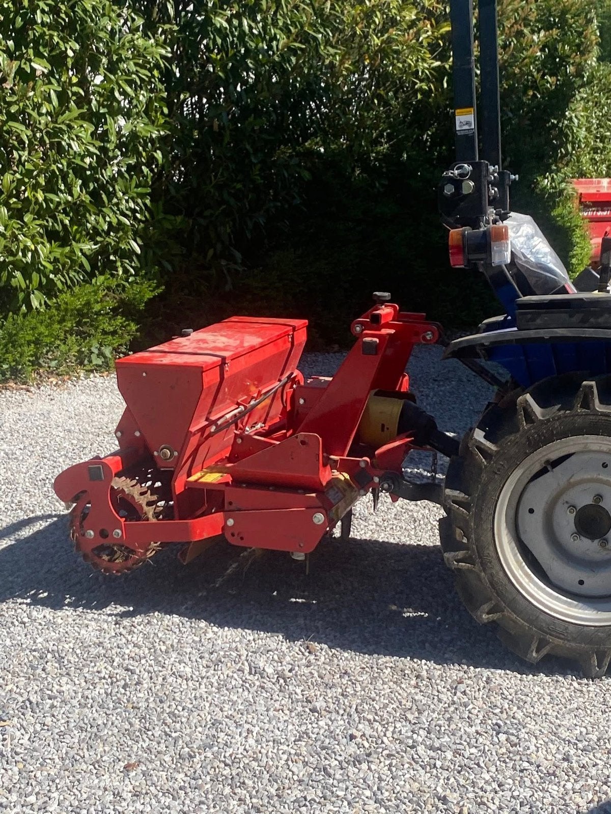 Herse rotative avec semoir delmorino, Enlèvement