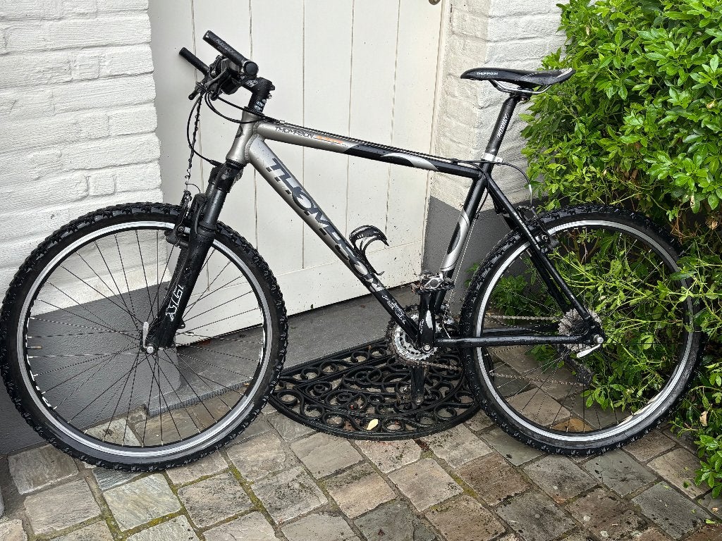 Thompson mountainbike, Fietsen en Brommers, Gebruikt, Velgrem, 65 cm of meer, Ophalen