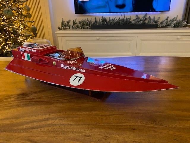 Maquette de bateau Riva Ferrari F430 70 cm Arno Ferrari, Enlèvement ou Envoi, Neuf, Plus grand que 1:32